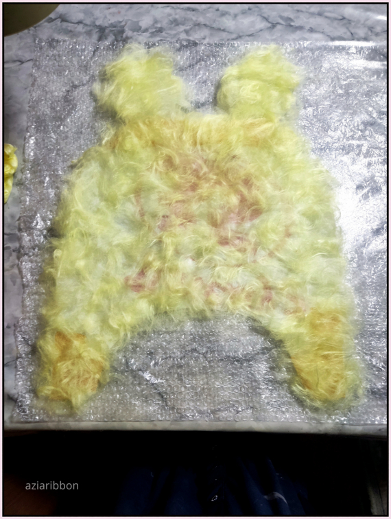 НЕбисерная лавка чудес: Ушки на макушки - продолжаю валять)