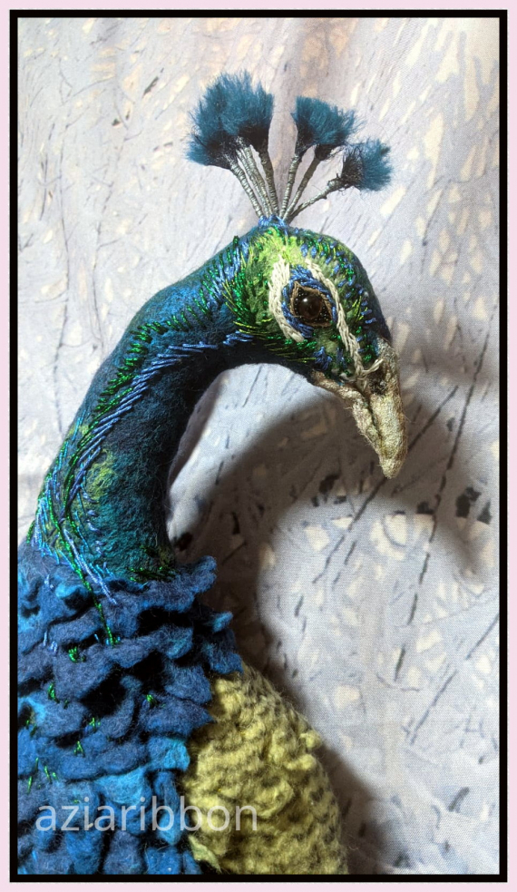 НЕбисерная лавка чудес: Интерьерный павлин, войлок.