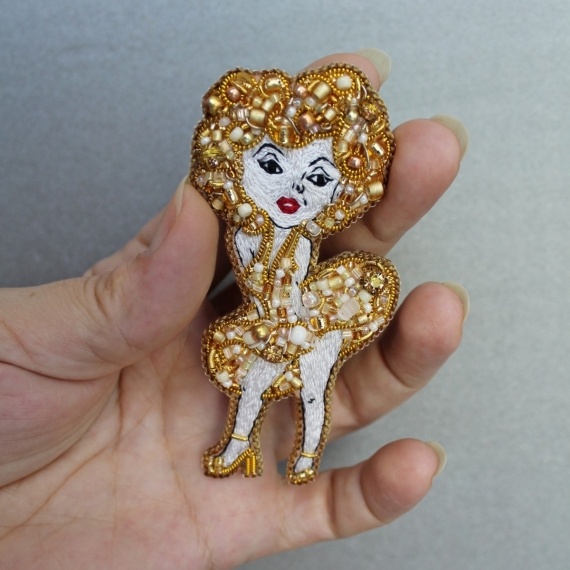 Альбом пользователя gala_brooch: Мои броши Чарли и Мерилин для конкурса Кино и киногерои