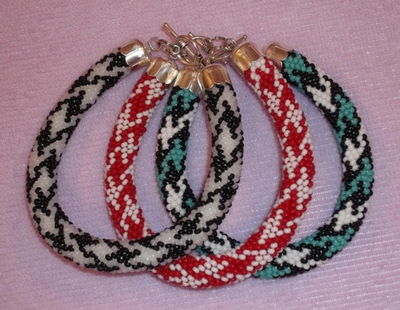 Альбом пользователя Флор: Браслетики Гусиные лапки