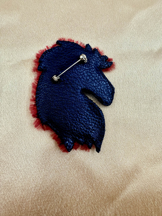 Альбом пользователя LauT: Брошь Огнегривая