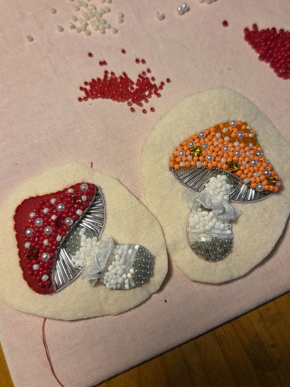 Альбом пользователя Новая: Мухоморы - близнецы