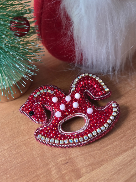 Альбом пользователя Новая: Брошь Конь в яблоках