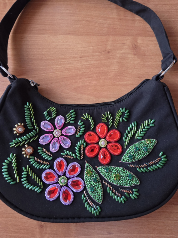 Альбом пользователя Новая: Сумочка Аппликация