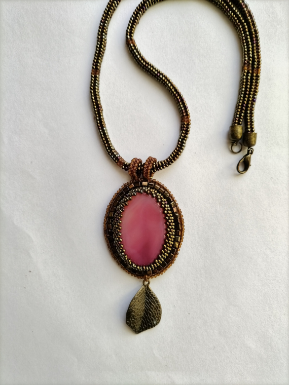 Альбом пользователя tanya_savchenko: Два кулона для одного жгута