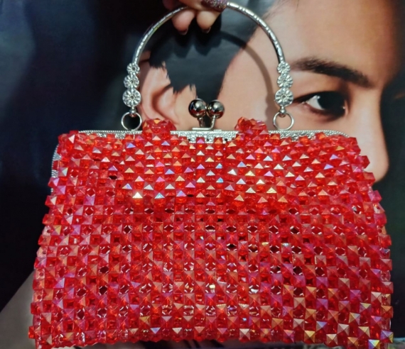 Альбом пользователя Shifer_dark: Сумочка из бусин