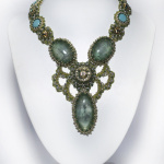 Колье "Лесное озеро"