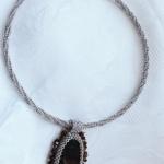 Колье Бежевое