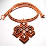 Кулон на шнуре "Узел счастья"