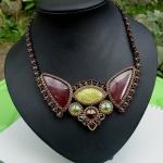 Цветущий клен