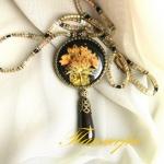 "Цветок в ночи" и "Золотые пески"