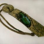 Галстук. Просто галстук.