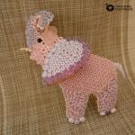 Розово-сиреневый слон.