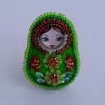 брошь Матрёшка в зелёном