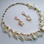 Бусы " Ракушки"