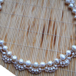 Ожерелья из белого жемчуга