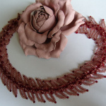 Колье "Розовые лепестки"