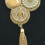 Брошь "Пуговицы" из серии "Игра в пуговицы"