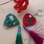 Два брелочка "Зеленый май" и "Сердце плачет и болит"