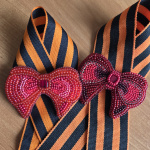 Броши Бантики