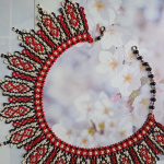 Колье-сетка, рабочее название "Китайский фонарик"