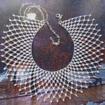 Колье-сеточка Узелки