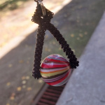 Брелок с бусиной