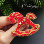 Брошь "Лошадка - символ 2026 года"