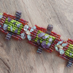 Браслет по схеме Carol Perrenoud