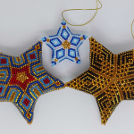 Звезды и шарик на елку