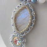 Лунная льдинка