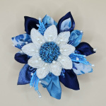 Голубой цветок