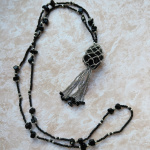 Черный камень в авоське